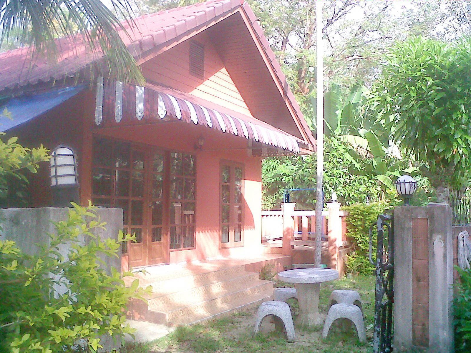 Aree Studio Guesthouse2 Bangtau-part Kültér fotó